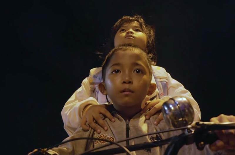 Cuplikan Film Gemintang yang diperagakan oleh Budi dan Kejora / Foto : YouTube Gresik Movie