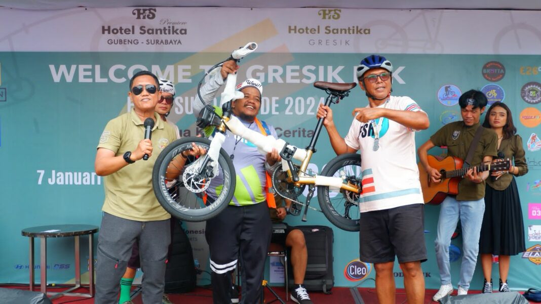 first sunday ride 2024 ratusan pesepeda brompton menaklukkan jarak 60 km dari surabaya ke gresik