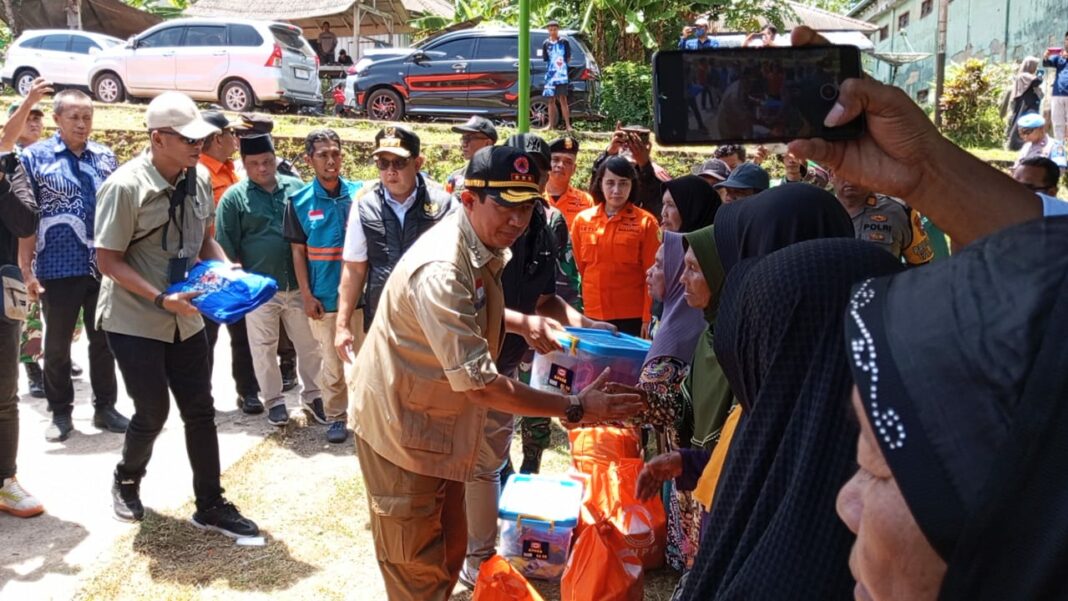 pemerintah janjikan ganti rugi kerusakan bangunan akibat gempa bawean gresik