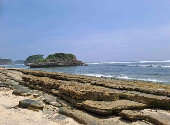 Pantai Tanjung Penyu Mas, Malang