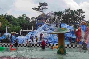 kolam renang tiara jember park waterboom