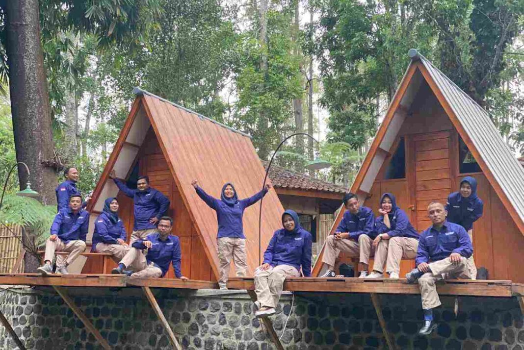 suasana glamping teduh glamping, bondowoso