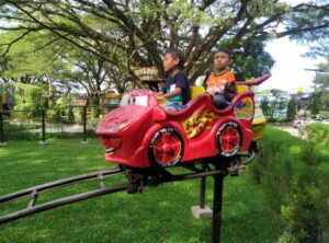 mini coaster, magetan park