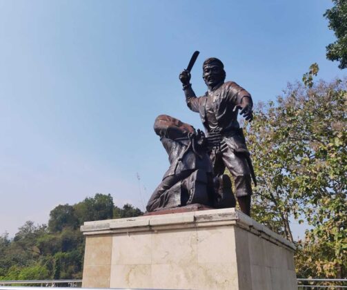 Monumen Kresek, Madiun