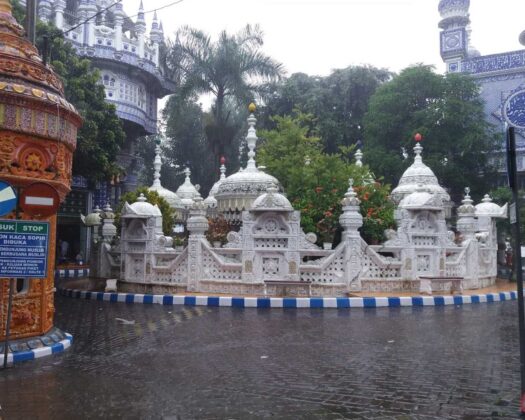 masjid perut bumi 06